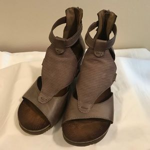 Miz Mooz Maisie Wedge Sandal